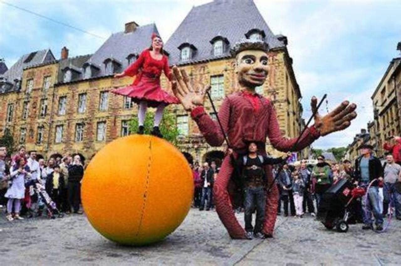 Le Bourbon Hypercentre Daire Charleville-Mézières Dış mekan fotoğraf